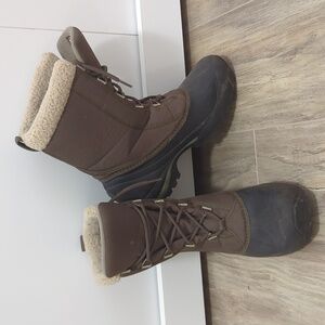 SOREL WINTER BOOTS WOMEN'S US 9